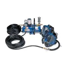 Full_face_respirator_and_ambient_air_pump